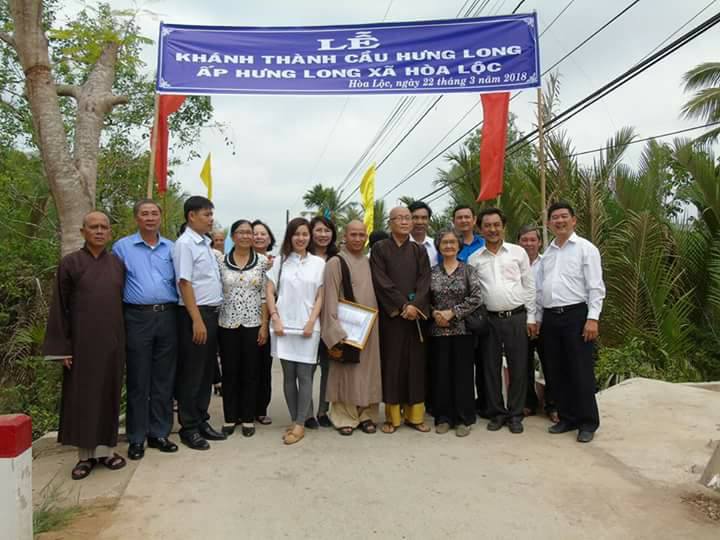 Phật giáo Bến Tre bàn giao cầu ở Mỏ Cày Bắc