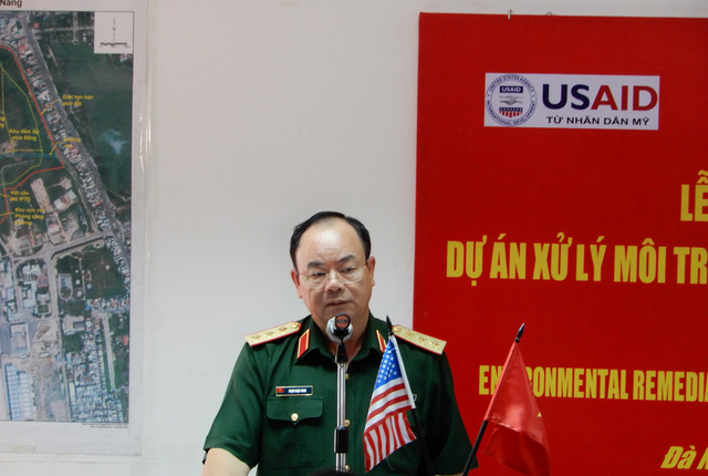 B&agrave;n giao gần 13ha đất 